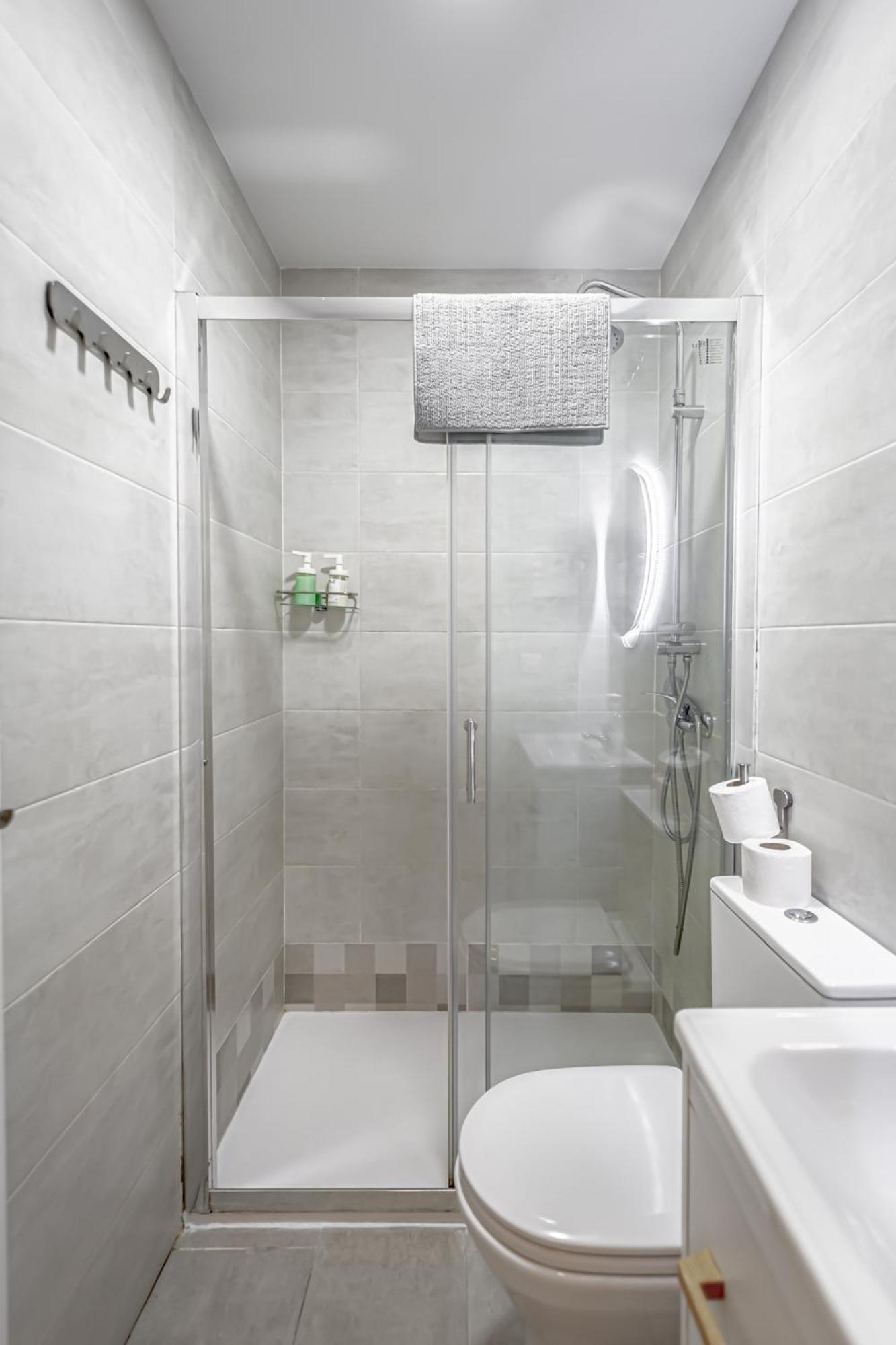 Apartamentos Tetuan Madrid Cameră foto